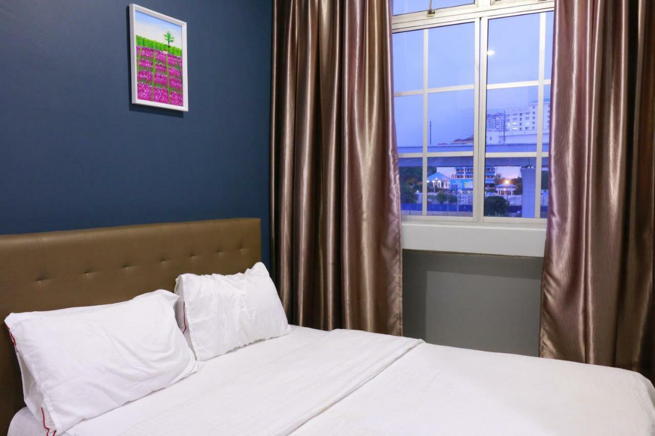 The B'Hotel Kajang Buitenkant foto
